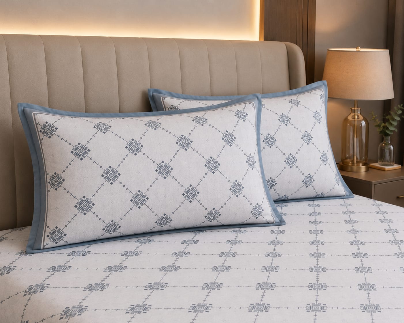 Pixel art - Mist Blue Trellis Elegance 100% cotton bedsheet